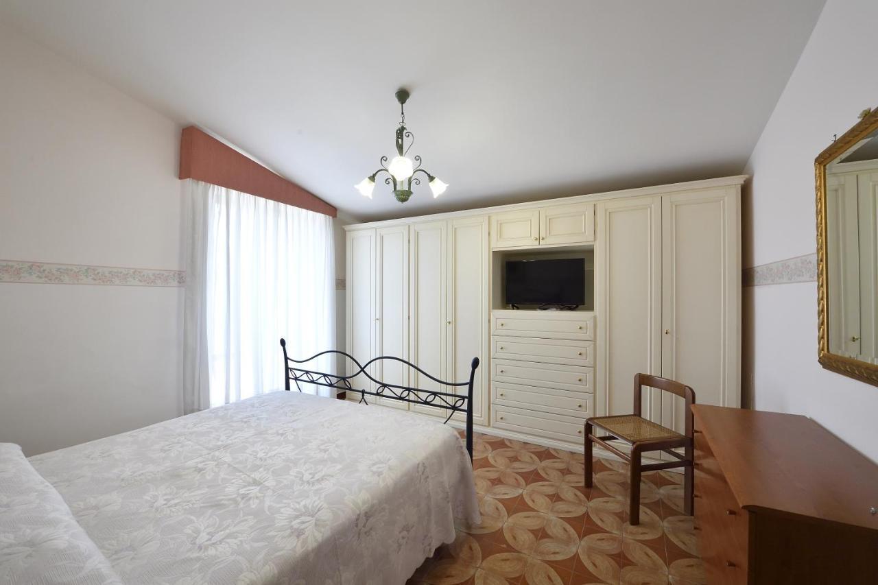 Villa Dafne Mare Fondi Sperlonga Luaran gambar